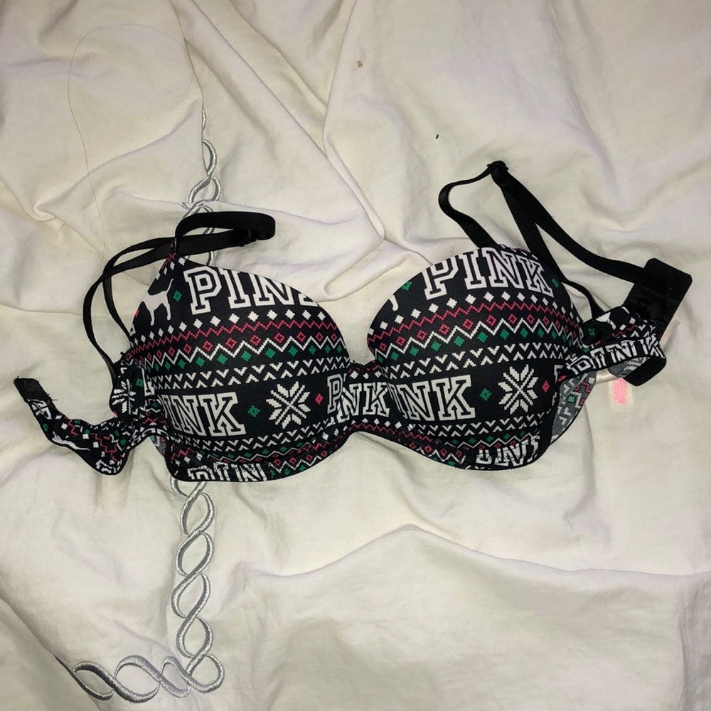 *NEVER WORN* bra